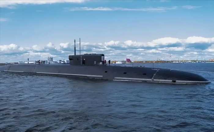美核潜艇每小时航速35节，和航母航速相当，那么中国核潜艇是多少