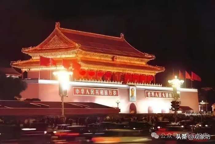 中国十大夜景最美城市：第一名上海，第二名重庆，第三名大连